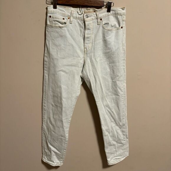 Levi’s Wedgie Icon Fit Denim in Faint Hearted- Size 29 - Picture 4 of 10